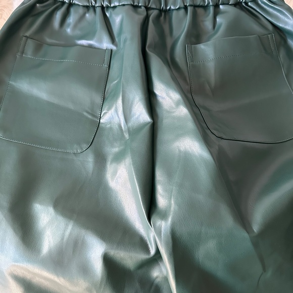 SUGGESTED BUNDLE - Picture 8 of 16